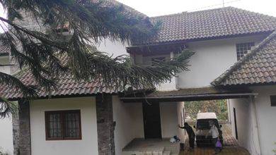 Jual Rumah Siap Tinggal area Lembang, Bandung, Luas 3300 m2