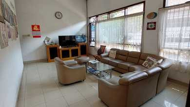 Jual Rumah Cantik Luas 1370 m2 di Kopo, Bandung
