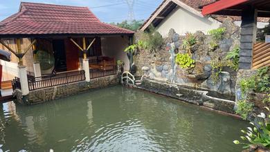 Dijual Villa dan Pemancingan di Banjaran