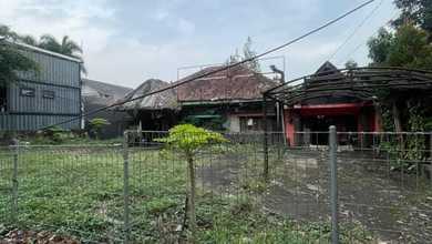 Gedung Komersil Lokasi Oke 400m2 Dijual di Sukajadi