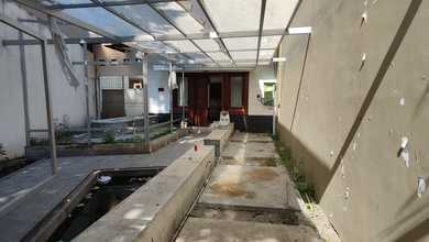 Disewakan Ruang Usaha Sayap Riau