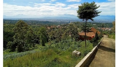 Rumah Sederhana di Ciumbuleuit, Bandung, Luas 3152 m2