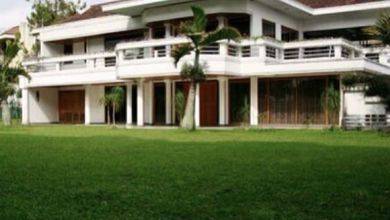 Villa Terawat Furnished di Mainroad Setiabudi Bandung Utara