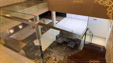 Jual Rumah Eksklusif LT 200 m2 Area Singgasana, Bandung