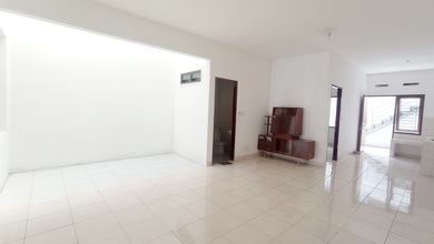 Rumah Favorit di Mekar Wangi, Bandung, 2 KT, Harga 1,7 Miliar