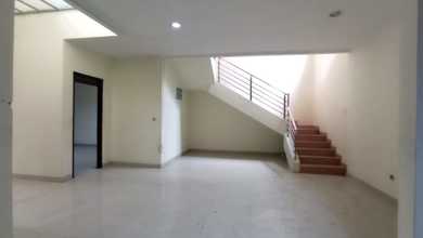 Rumah Mewah LT 175 m2, area Singgasana, Bandung