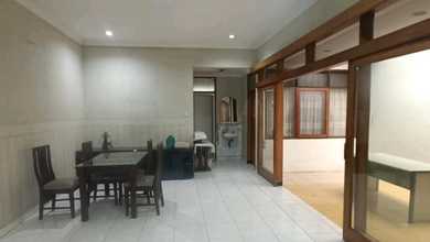 Hunian Mewah di Singgasana, Bandung, 3 Kamar Tidur, LT 200m²