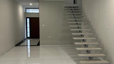 Rumah Dijual di BKR, Bandung, LB 160m², Harga Terbaik!