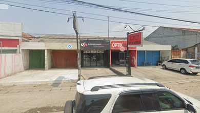 Ruang Usaha di Karawang, Lokasi Strategis, Lebar Muka 25 Meter