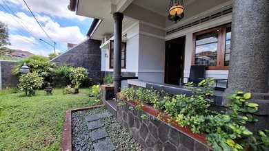 For Sale rumah Mewah di Burangrang, Bandung - LT 230m²