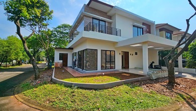 For Sale rumah Premium di BSD, Tangerang - LT 241m²