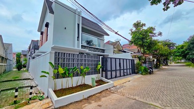 Hunian Elegan di BSD Kencana Loka, Tangerang, 3 Kamar Tidur, LT 140m²