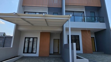 Penawaran Eksklusif, rumah Mewah di Setra Duta, Bandung, LB 165m²