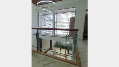 Penawaran Eksklusif, rumah Prestisius di Batununggal, Bandung, LB 300m²