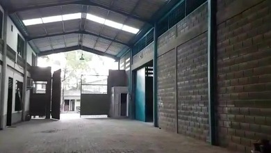 Gudang Strategis di Cibolerang Kopo Siap Pakai Dekat Miko Mall