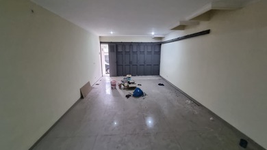 Ruko Strategis di Surya Sumantri Siap Pakai Dekat Tol Pasteur