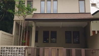 Jual Rumah Nyaman di Setra Duta, Bandung - LT 102m²