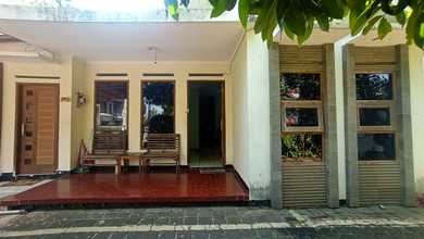 Rumah Elite di Kawasan Pasteur, Bandung, LB 165m², Harga 4 Miliar