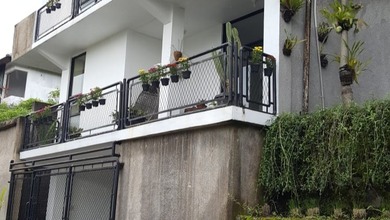 Rumah Elite di Kawasan Cikutra, Bandung, LB 520m², Harga 4 Miliar