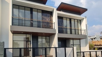 Rumah Area Premium Setra Duta, Bandung - Harga Terbaik 3,45 Miliar