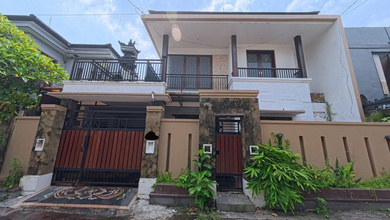 Promo Rumah di Denpasar Timur, Denpasar, LB 135m², Harga 1,9 Miliar