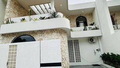 Rumah Sederhana di Seminyak, Badung, LT 130 m2