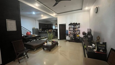 Jual Rumah Bagus LT 137 m2 di Kerobokan, Badung