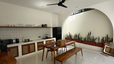 Hunian Elite di Kawasan Canggu, Badung, LB 150m², Harga 4,6 Miliar