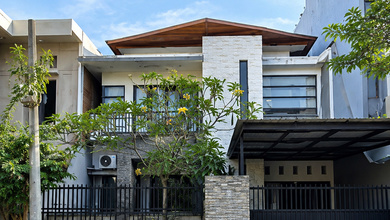 Rumah Elite di Kawasan Renon, Denpasar, LB 430m², Harga 4,9 Miliar