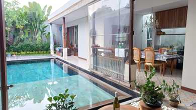 Rumah Elegan di Ubud, Gianyar, 2 KT, LT 210m²