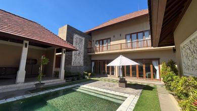 Spacious 3 Bedrooms Villa With Rooftop In Sanur