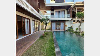 Jual Rumah Megah LT 450 m2 di Nusa Dua, Badung