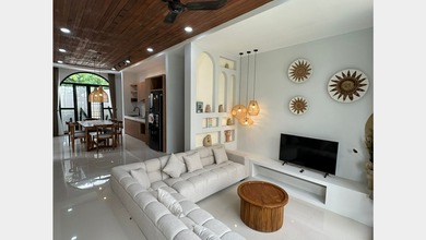 Jual Rumah Bagus LT 200 m2 di Kerobokan, Badung