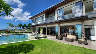 Luxury And Spacious Villa With Unblock Ocean View, Jimbaran