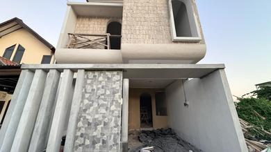 Kesempatan Rumah di Sanur, Denpasar, LB 110m², Harga 1,6 Miliar