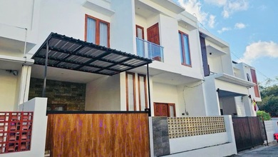 Kesempatan Rumah di Jimbaran, Badung, LB 85m², Harga 1,6 Miliar