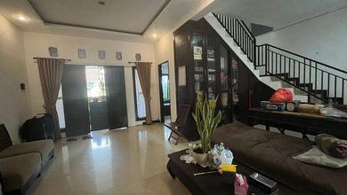 Jual Rumah Cantik Luas 137 m2 di Kerobokan, Badung