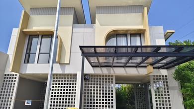 Rumah Eksklusif LT 102 m2, di Buah Batu, Bandung