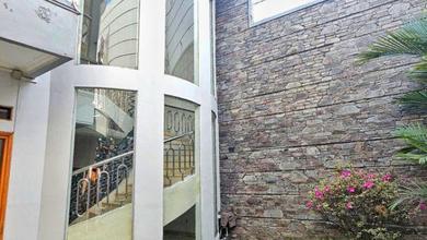 Dijual rumah Mewah di Mekar Wangi, Bandung - LT 278m²