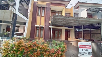 Rumah Dijual di Buah Batu, Bandung, LB 155m², Harga Kompetitif!