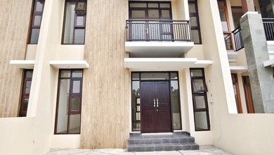 Kesempatan Rumah di Ciwastra, Bandung, LB 90m², Harga 1,2 Miliar