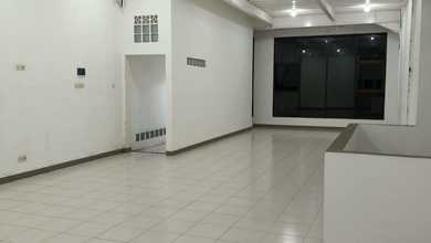 Disewakan(BU)Ruko Pinggir Jalan Besar Tengah Kota Bandung