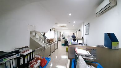 Dijual dibawah appraisal bank Ruko 4 Lt Pasar Minggu Jakarta Selatan