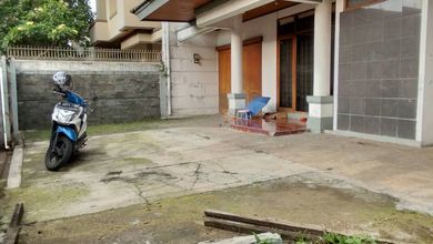 Dikontrakkan Rumah Terjangkau di Setra Sari, Bandung, LT 250m²