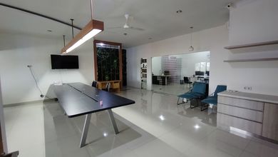 Dijual Rumah Nyaman di Kopo, Bandung - LT 180m²