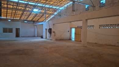 Disewakan Gudang lokasi strategis daerah ciroyom Andir, Bandung