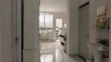 For Sale rumah Mewah di Cicendo, Bandung - LT 104m²