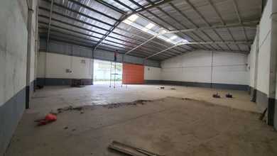 Gudang Siap Pakai Lokasi Strategis di Sayap Soekarno Hatta 