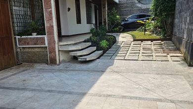 Kesempatan Langka, rumah Prestisius di Setra Sari, Bandung, LB 300m²