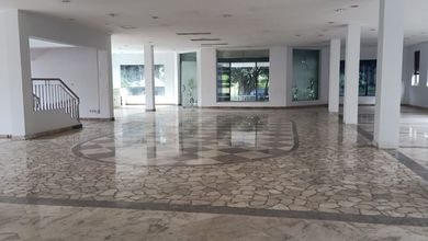Gedung 4 Lantai Strategis di Kawasan Sayap Sukajadi, Bandung